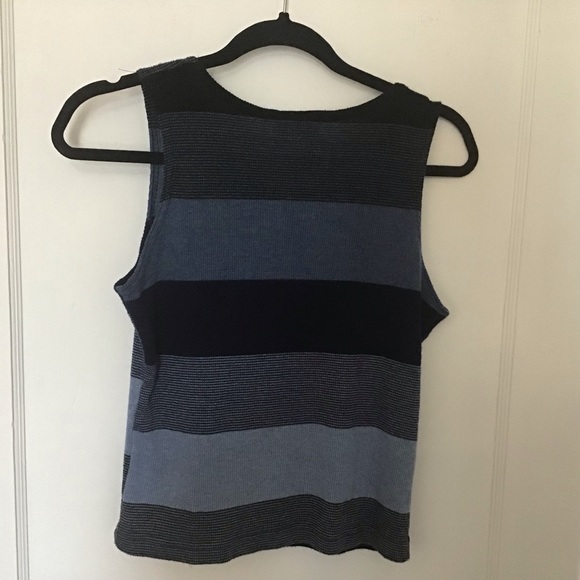 4/$25 Vintage Mind Games by Ike & Eddie sleeveless cropped 90's top medium - Picture 3 of 7